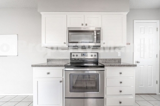 Newly Renovated Duplex! Rare!