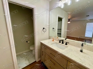 Renovated 2 Bedroom Duplex with Garage Near Airport and North Star Mall