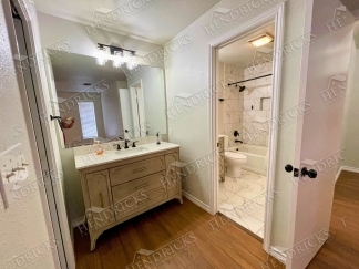 Renovated 2 Bedroom Duplex with Garage Near Airport and North Star Mall