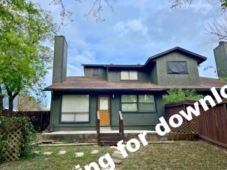 Renovated 2 Bedroom Duplex with Garage Near Airport and North Star Mall