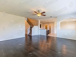 Spacious 4 Bedroom Home with 2 Car Garage in Boerne ISD