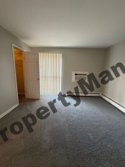 304 N Carter Street, Unit 102 Palatine, IL 60067