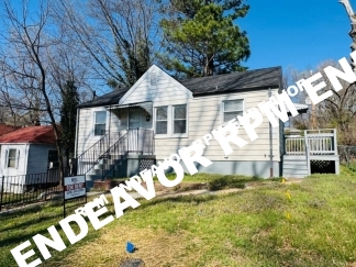 2 Bed 1 Bath Home | Basement + Garage | Large Yard | Move-In Ready