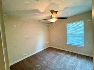 Modern 3 Bedroom Home with Office and Covered Patio in Marion