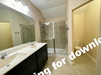 Modern 3 Bedroom Home with Office and Covered Patio in Marion