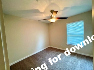 Modern 3 Bedroom Home with Office and Covered Patio in Marion