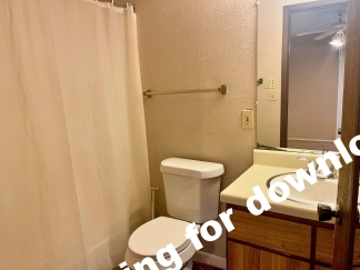 Spacious 2 Bedroom Duplex with Fireplace in Northeast San Antonio