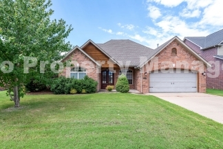 Wonderful Bentonville Home in Quiet Neighborhood