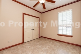Wonderful Bentonville Home in Quiet Neighborhood