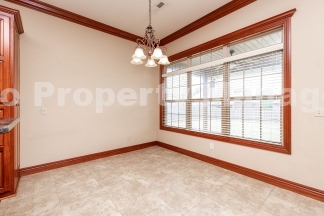 Wonderful Bentonville Home in Quiet Neighborhood