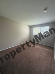 1688 Clifford St, Glendale Heights, IL 60139 – Spacious 3 Bed / 2 Bath Single-Family Home