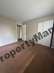 1688 Clifford St, Glendale Heights, IL 60139 – Spacious 3 Bed / 2 Bath Single-Family Home