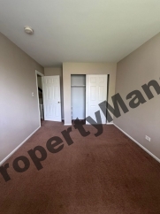 1688 Clifford St, Glendale Heights, IL 60139 – Spacious 3 Bed / 2 Bath Single-Family Home