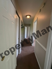 1688 Clifford St, Glendale Heights, IL 60139 – Spacious 3 Bed / 2 Bath Single-Family Home