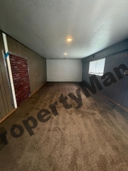 1688 Clifford St, Glendale Heights, IL 60139 – Spacious 3 Bed / 2 Bath Single-Family Home