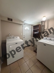 1688 Clifford St, Glendale Heights, IL 60139 – Spacious 3 Bed / 2 Bath Single-Family Home