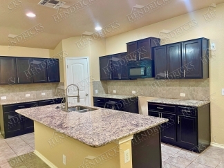 3 Bedroom Home with Open Floor Plan in Wildhorse San Antonio