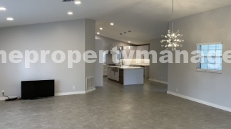 Spacious 3-Bedroom Oasis in Loxahatchee with 2 Full Baths