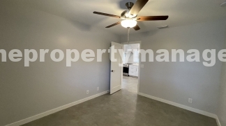 Spacious 3-Bedroom Oasis in Loxahatchee with 2 Full Baths