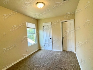 Charming 3 Bedroom Townhome Near Medical Center and Ingram Park