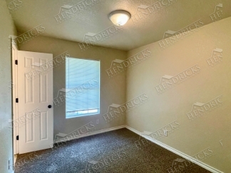 Charming 3 Bedroom Townhome Near Medical Center and Ingram Park