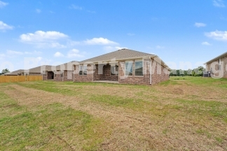 Brand new home awaits you!
