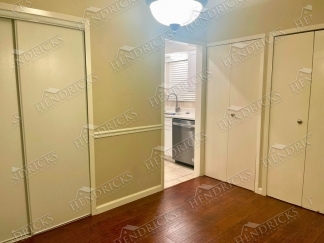 2 Bedroom Condo with Balcony Near Medical Center San Antonio