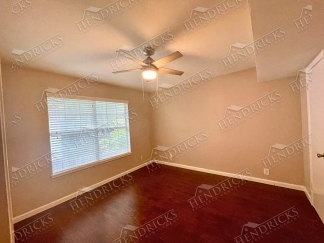 2 Bedroom Condo with Balcony Near Medical Center San Antonio