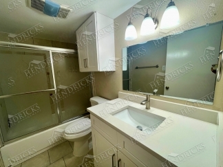 2 Bedroom Condo with Balcony Near Medical Center San Antonio