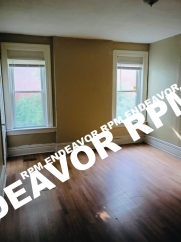 Conveniently Located 2 Bedroom Apartment – First Floor Unit