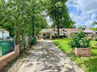 Charming Historic 2 Bedroom Home Near Downtown San Antonio