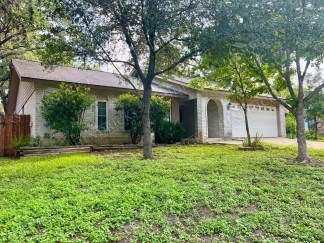 Beautiful 3 Bedroom Home with Covered Patio in Ridge Creek