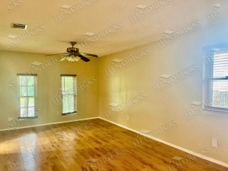 Beautiful 3 Bedroom Home with Covered Patio in Ridge Creek