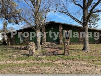Unique duplex in the heart of town