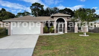 Pet-Friendly 3BR/3BA Single-Family Home in Port Saint Lucie