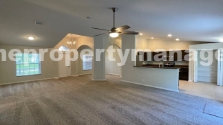 Pet-Friendly 3BR/3BA Single-Family Home in Port Saint Lucie