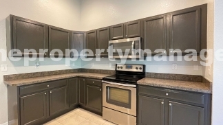 Pet-Friendly 3BR/3BA Single-Family Home in Port Saint Lucie