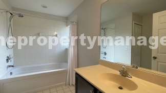 Pet-Friendly 3BR/3BA Single-Family Home in Port Saint Lucie