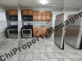 3240 W 64th Pl Chicago, IL 60629