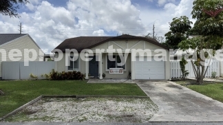 Charming 3BR/2BA Home in Boca Heights with Spacious Fenced Yard