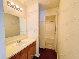Charming 3 Bedroom Duplex in Spring Creek Near NEISD Schools