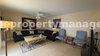 Spacious Wellington End-Unit Townhome | 2 Primary Suites | Screened Patio