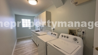 Beautiful 3BR/2BA Home in Wellington's Emerald Forest