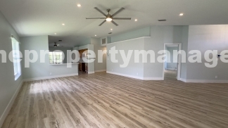 Beautiful 3BR/2BA Home in Wellington's Emerald Forest