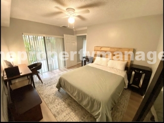 2BR/2.5BA Townhome in the Heart of Palm Beach Gardens