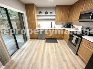 2BR/2.5BA Townhome in the Heart of Palm Beach Gardens