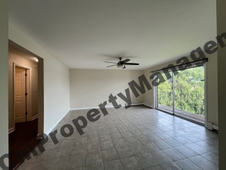 355 Bluff Ave Apt 3D La Grange, IL 60525
