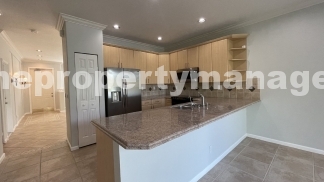 Beautiful 4BR Waterfront Home in Lakes of Laguna