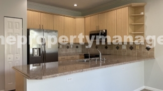 Beautiful 4BR Waterfront Home in Lakes of Laguna