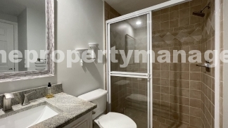Beautiful 4BR Waterfront Home in Lakes of Laguna